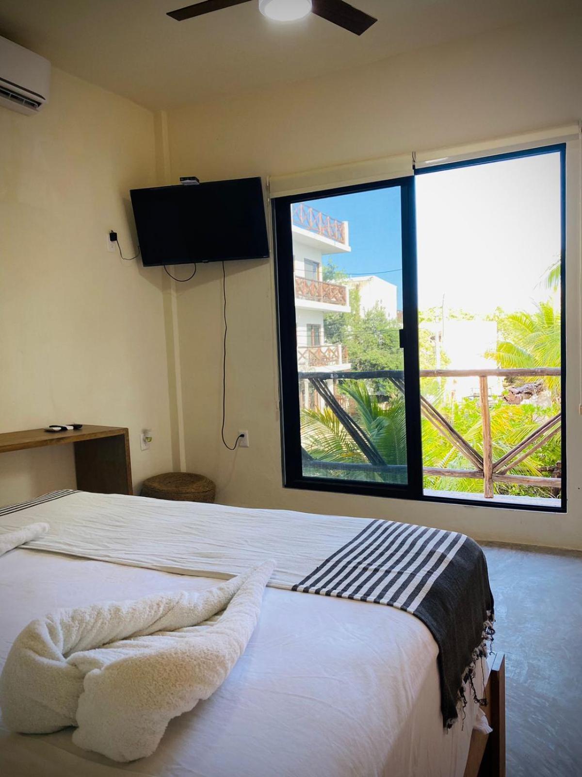 Frequency Hotell Isla Holbox Exteriör bild
