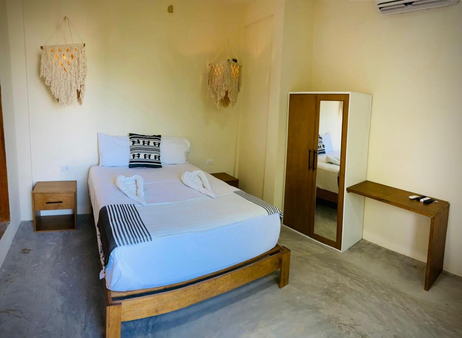 Frequency Hotell Isla Holbox Exteriör bild